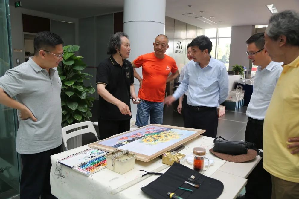 邗江政协艺术家庆贺迈安德二十耕耘