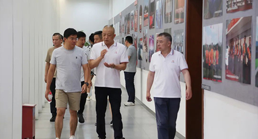 “国缘V3-2023江苏企业篮球联赛”扬州站在迈安德集团活动中心开赛