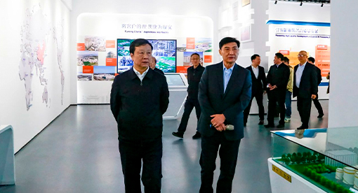 市委常委、政法委书记张耀武及部分人大代表莅临迈安德走访调研