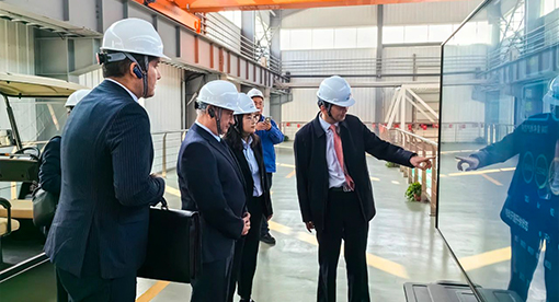 乌兹别克斯坦总统代表胡代贝尔格诺夫一行莅临迈安德参观交流